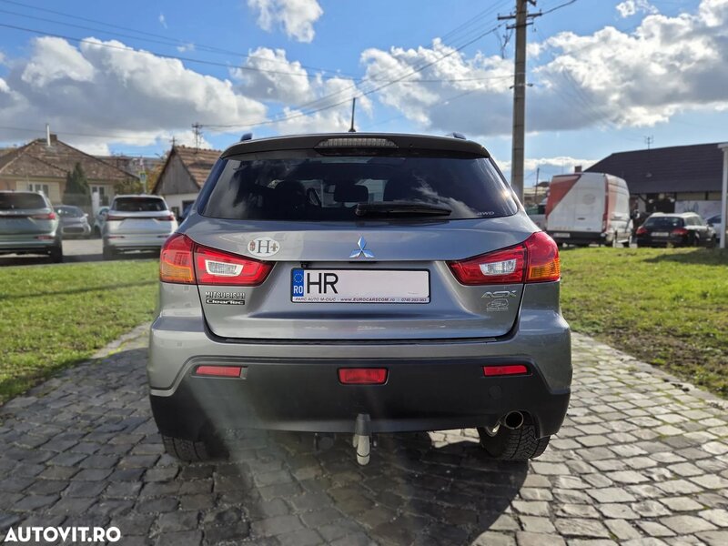 Mitsubishi ASX
